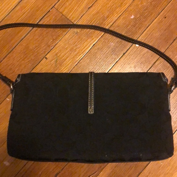 COACH PURSE💗💗 - Picture 3 of 5